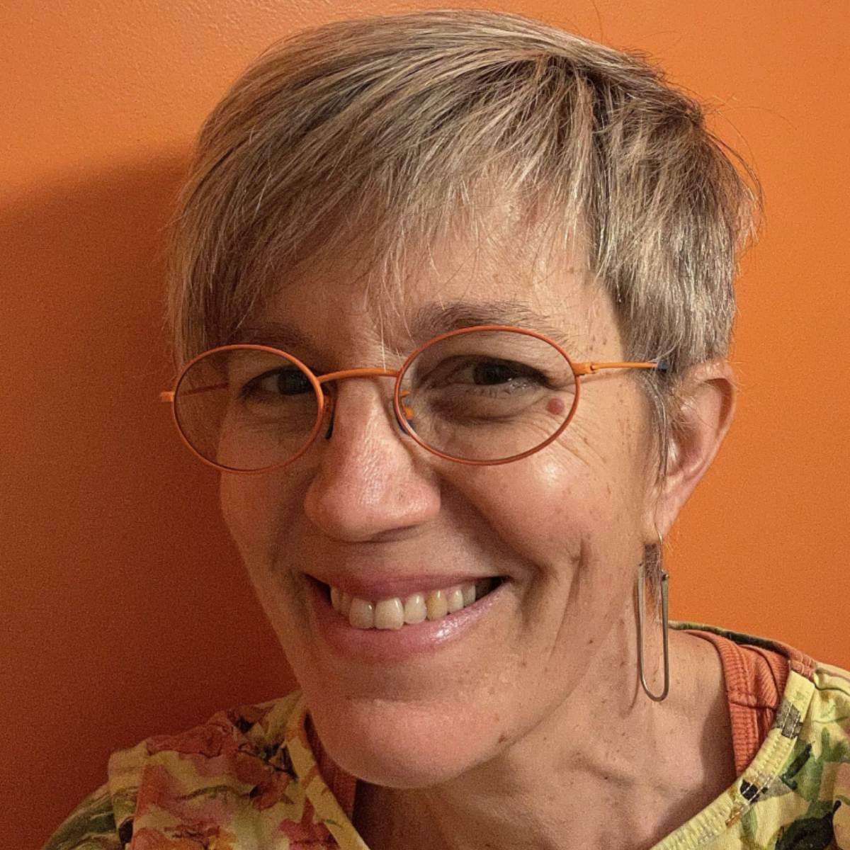Bonnie Bishoff headshot