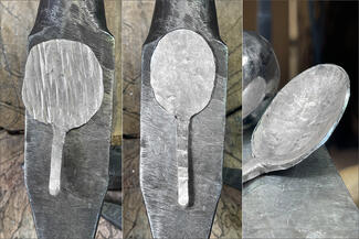 Cheminee.hammer spoons