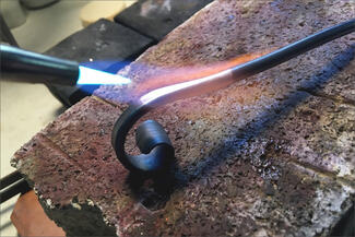 Pastel.Forged Scroll